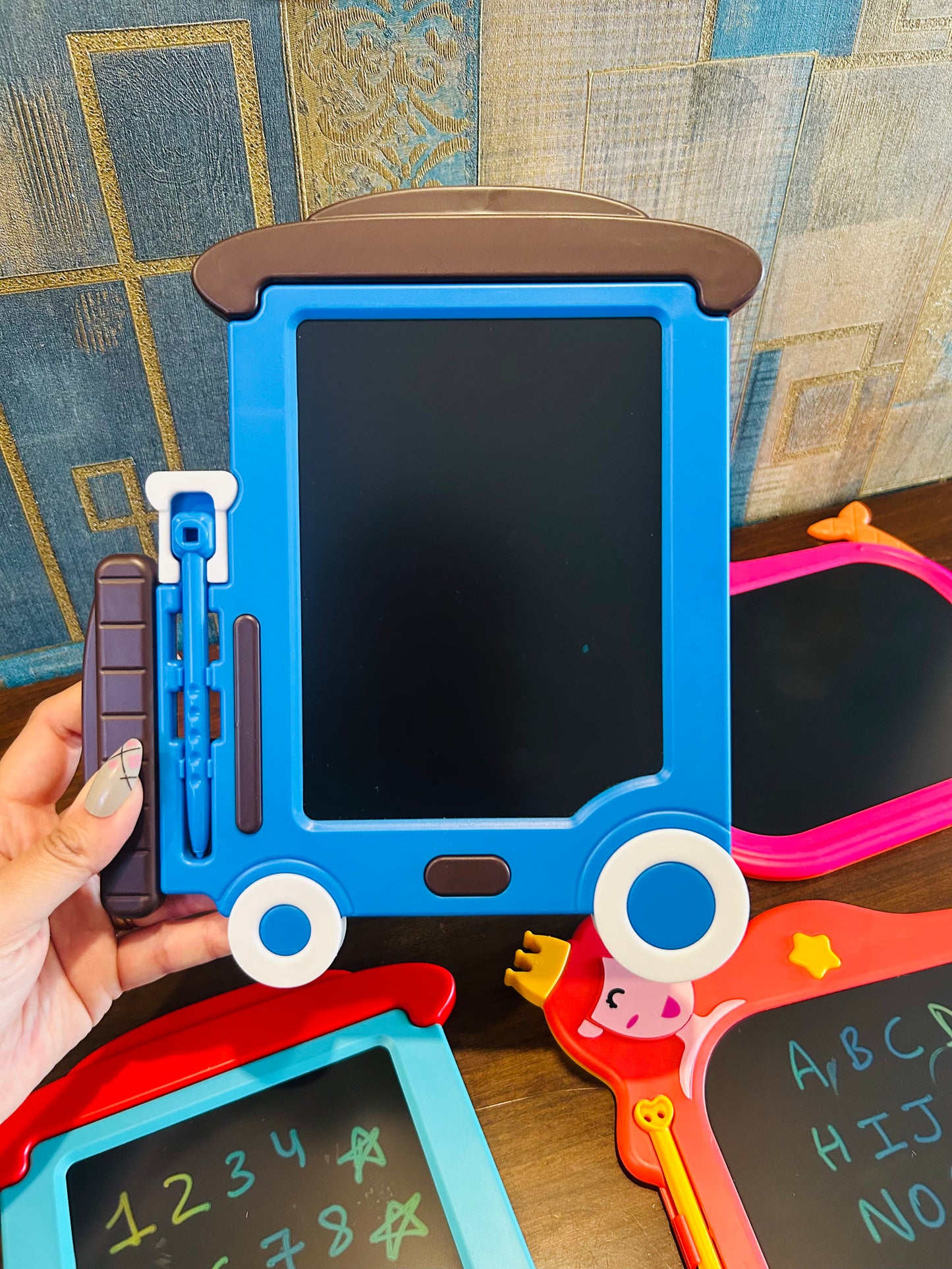 Scribbling Tab