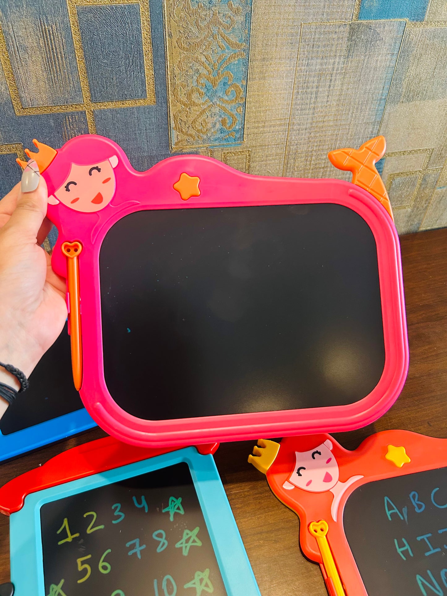 Scribbling Tab