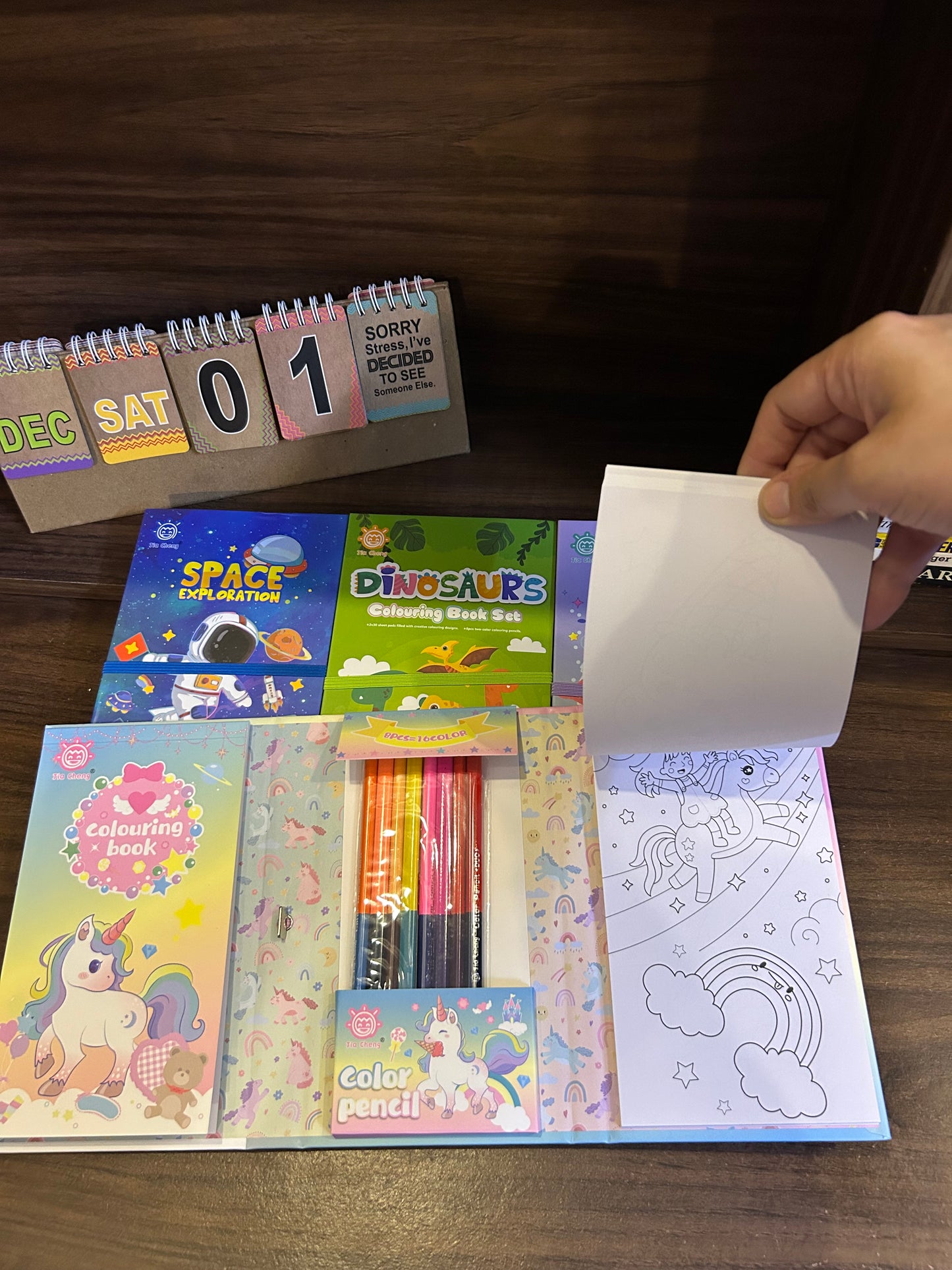 Portable Colouring Book