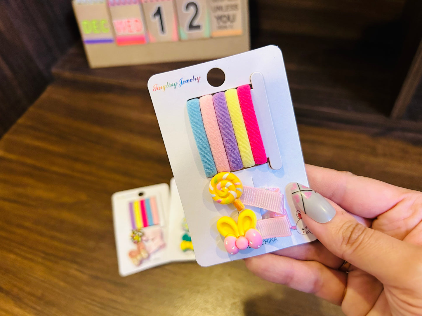 Rubber Band And Hair Clip