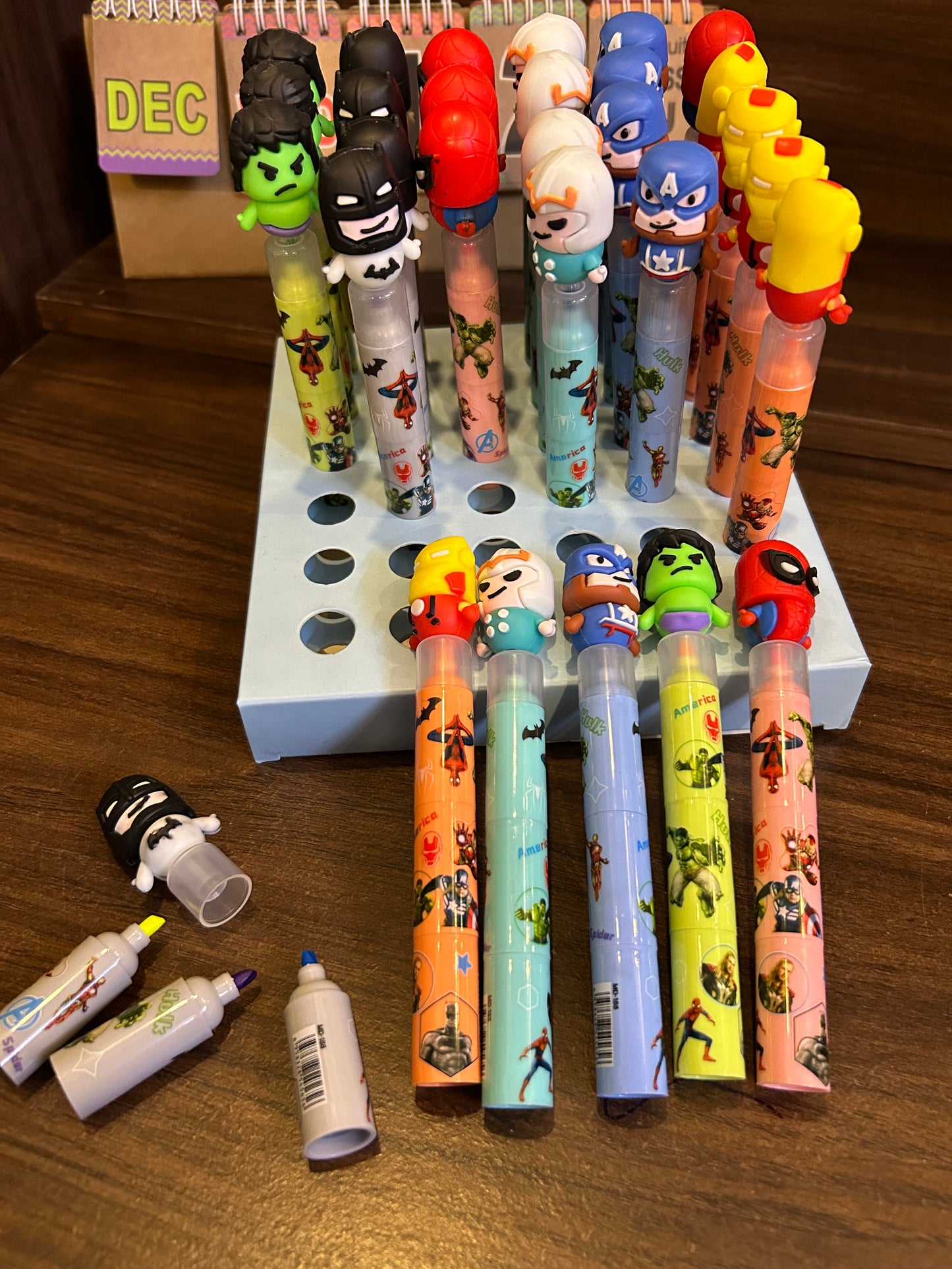 Superheroes 3 in 1 Highlighters