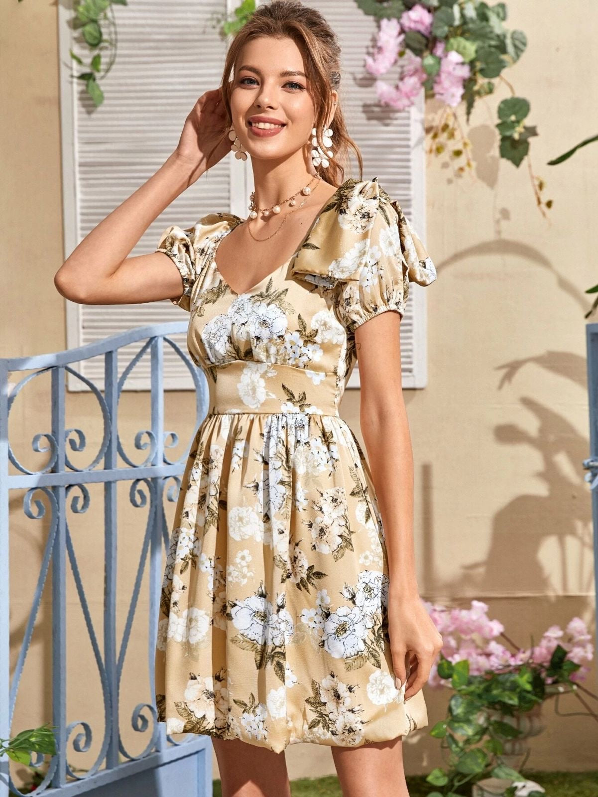 Shein Floral Print Sweetheart Neck Satin Dress