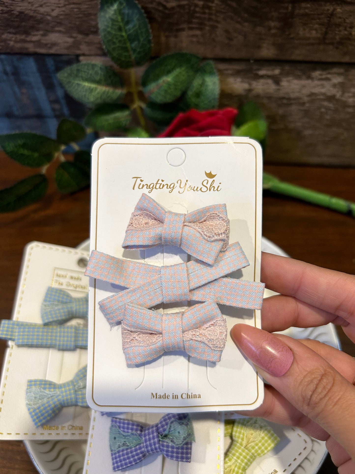 Bow Hairclips