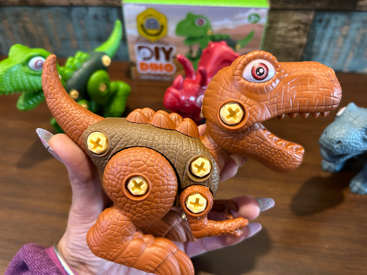 DIY Dinosaur