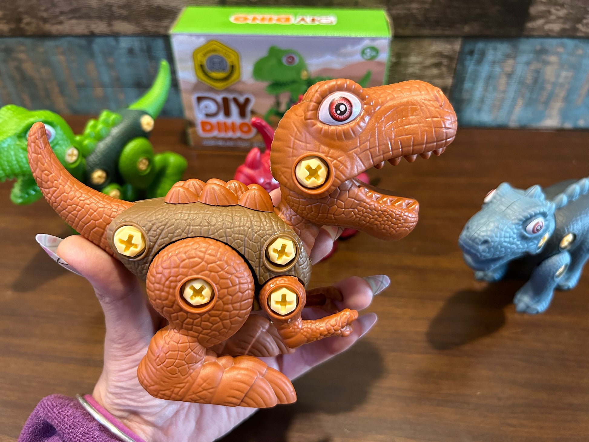 DIY Dinosaur