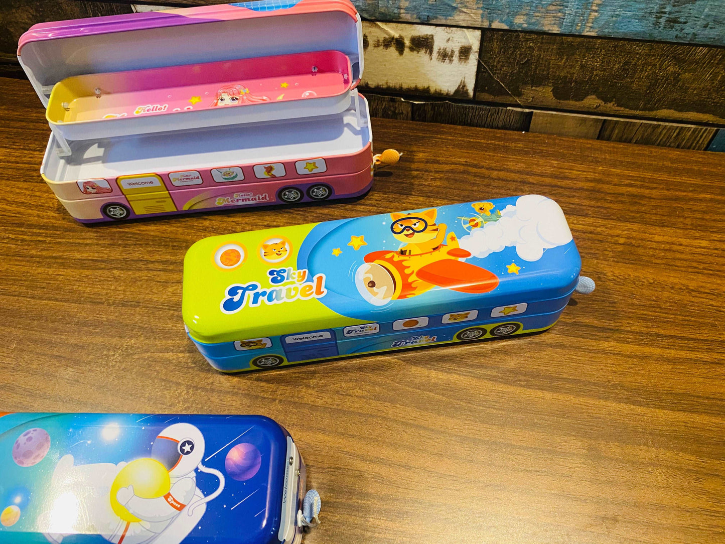 Drawstring Moving Double Decker Pencil Box