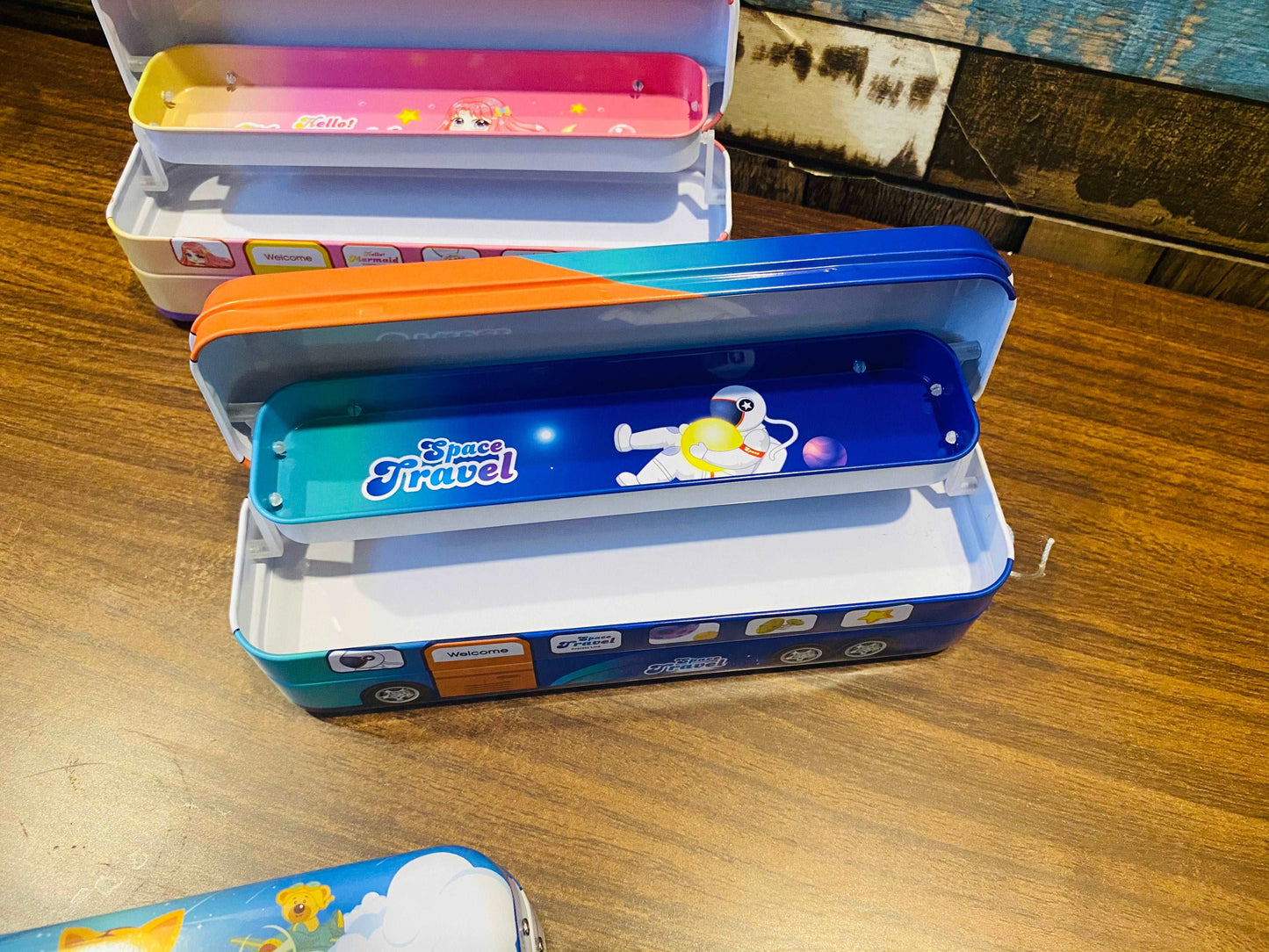 Drawstring Moving Double Decker Pencil Box