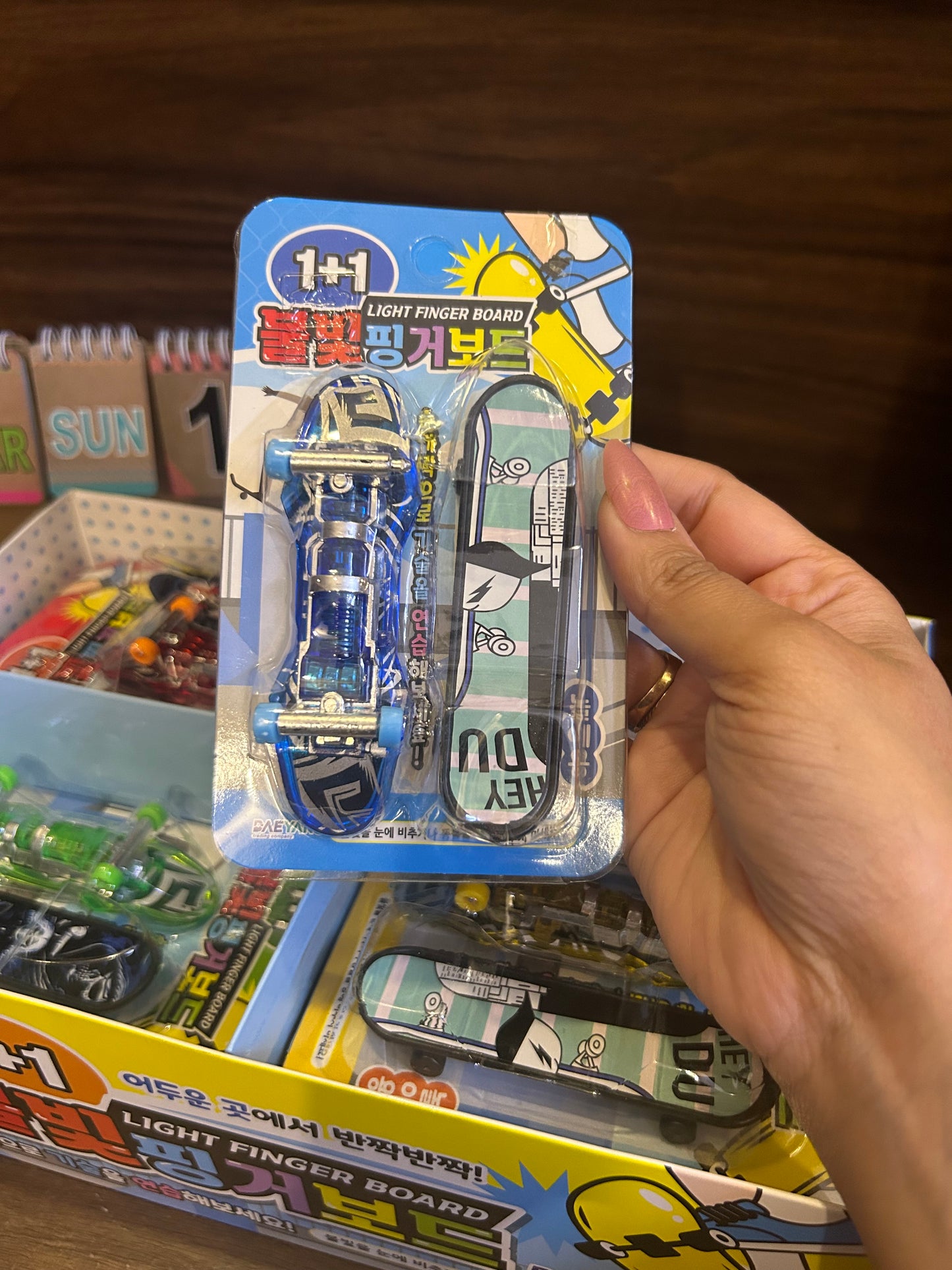 Light Finger Board