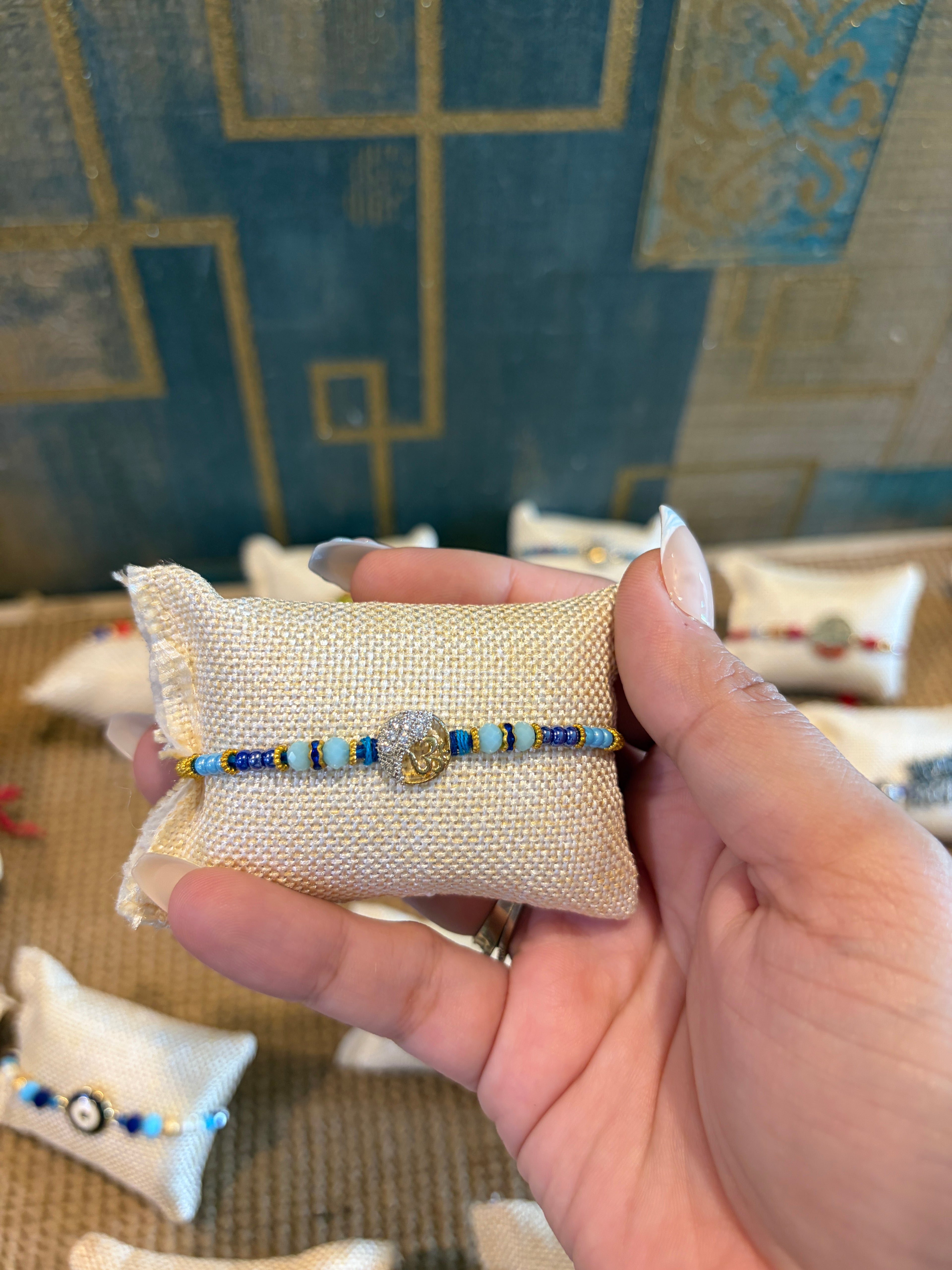 Rakhi Gifts & Hampers