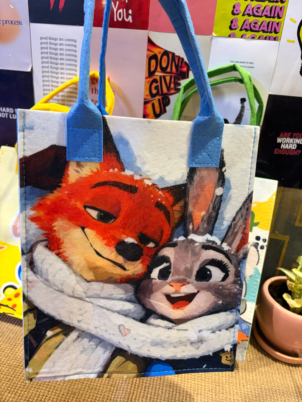 Zootopia Non Woven Carry Bag