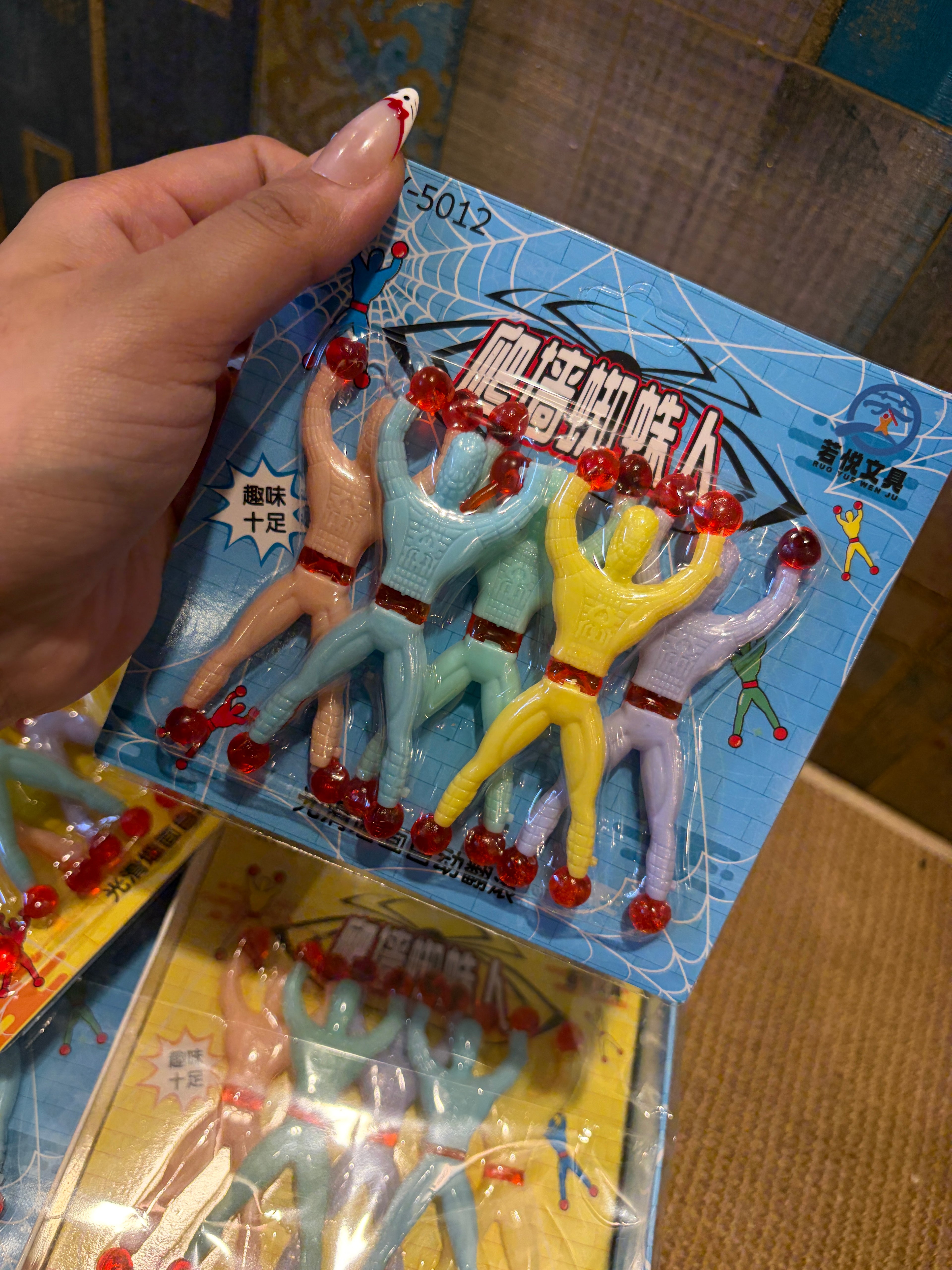 Sticking Spiderman