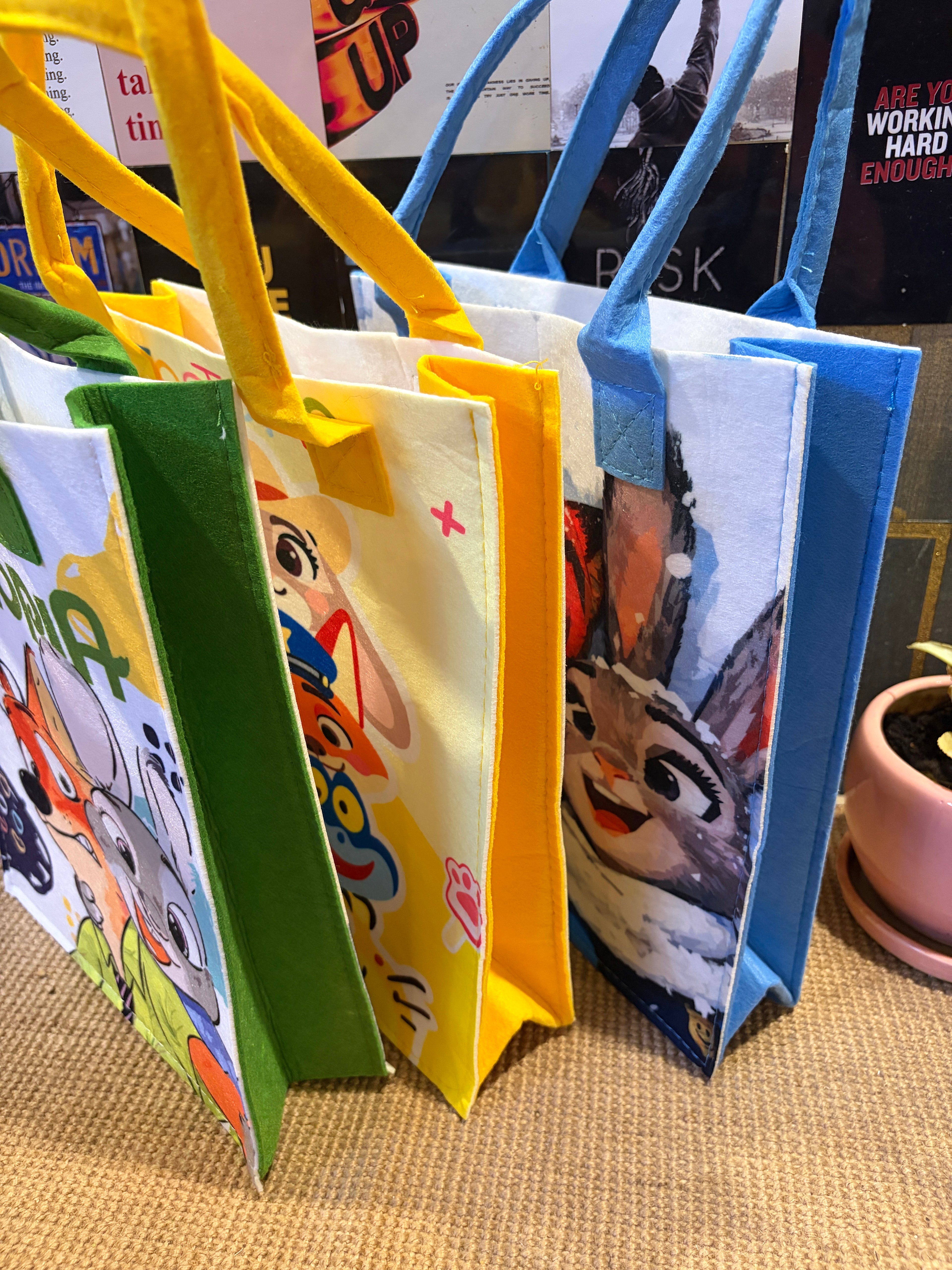 Zootopia Non Woven Carry Bag