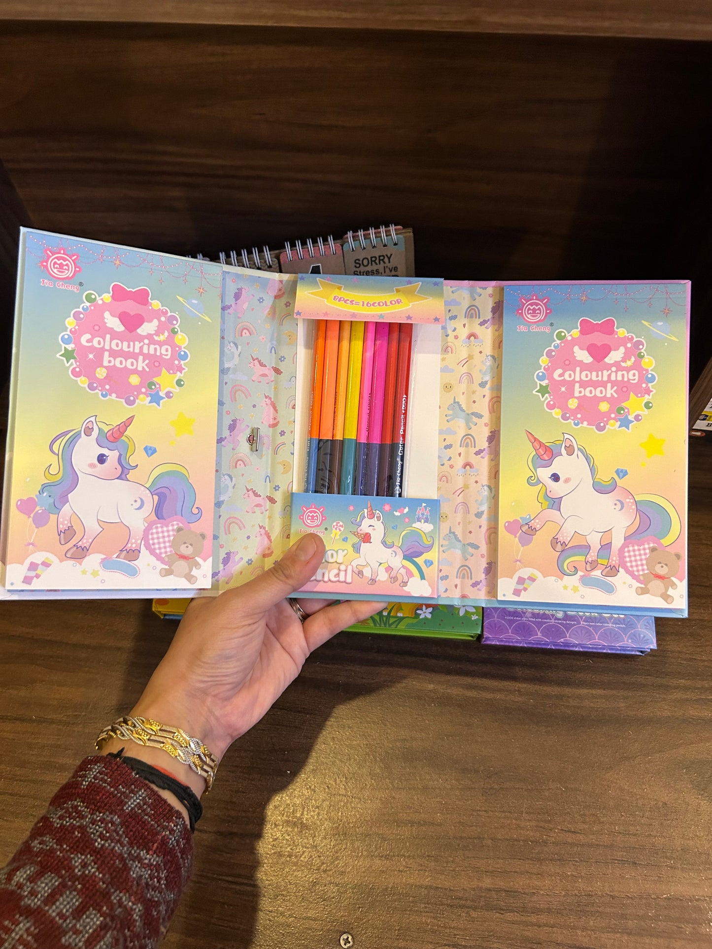 Portable Colouring Book