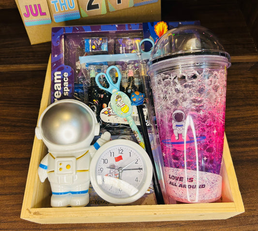 Space Hamper